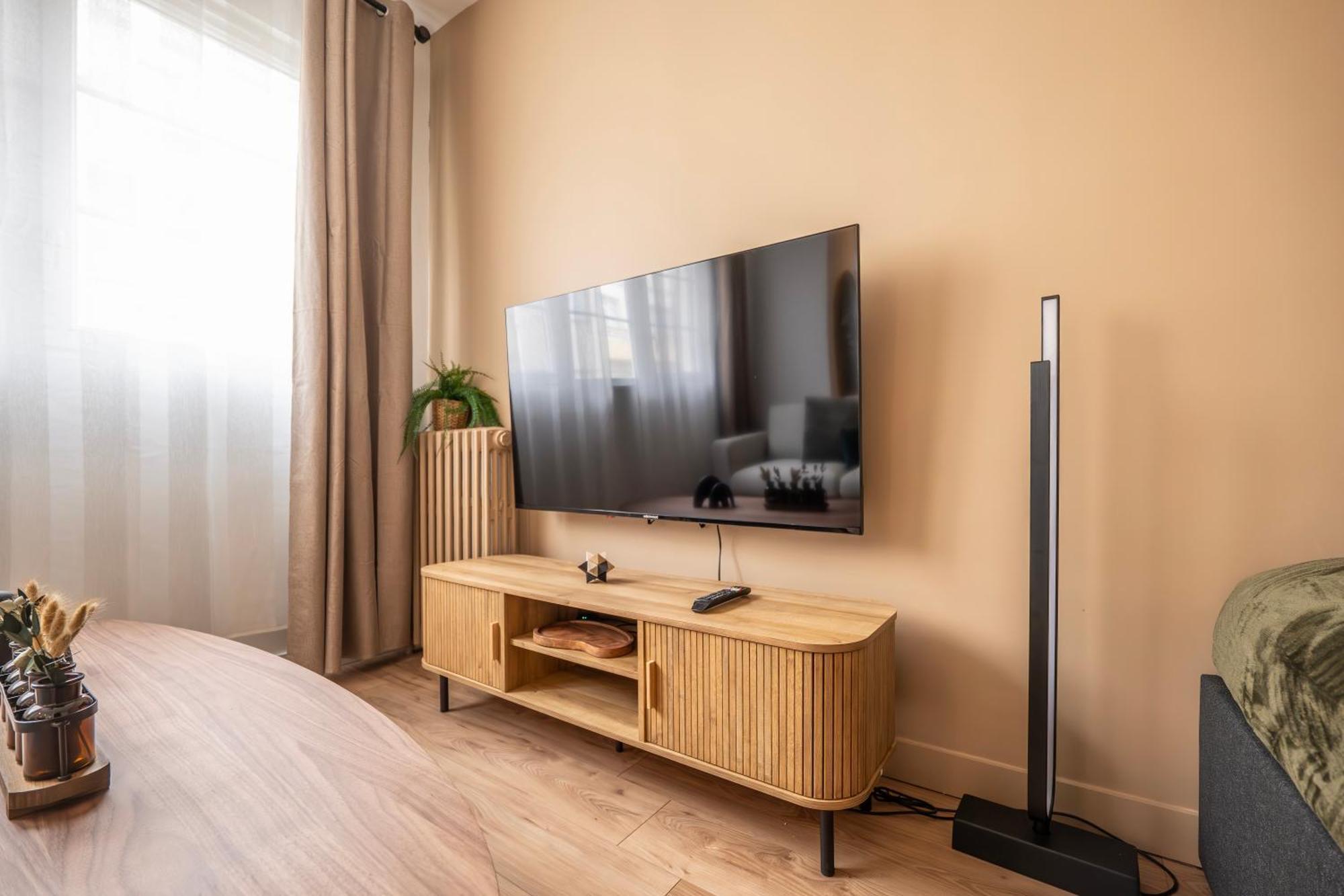 Renovated Studio Walking Distance To Paris Montrouge Exterior photo